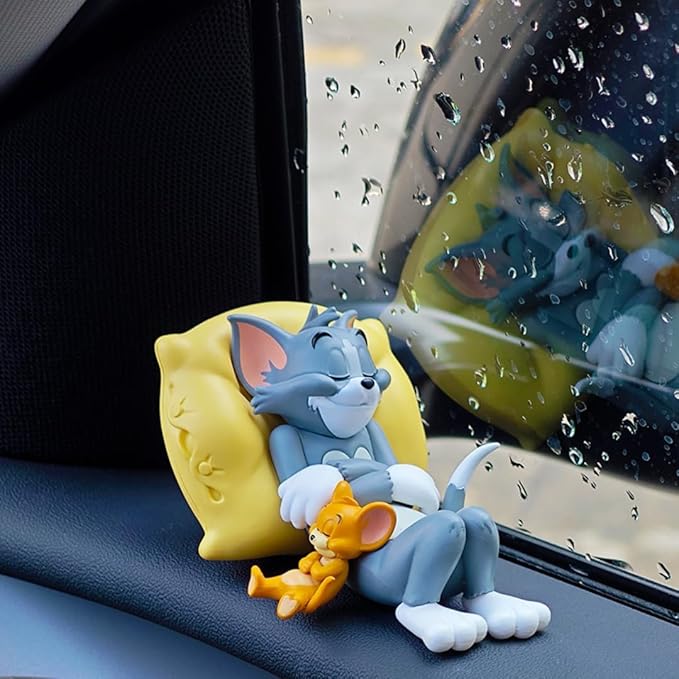 Tom and Jerry Dashboard Decoration – Sleeping Cat & Mouse Figurine with Yellow Cushion