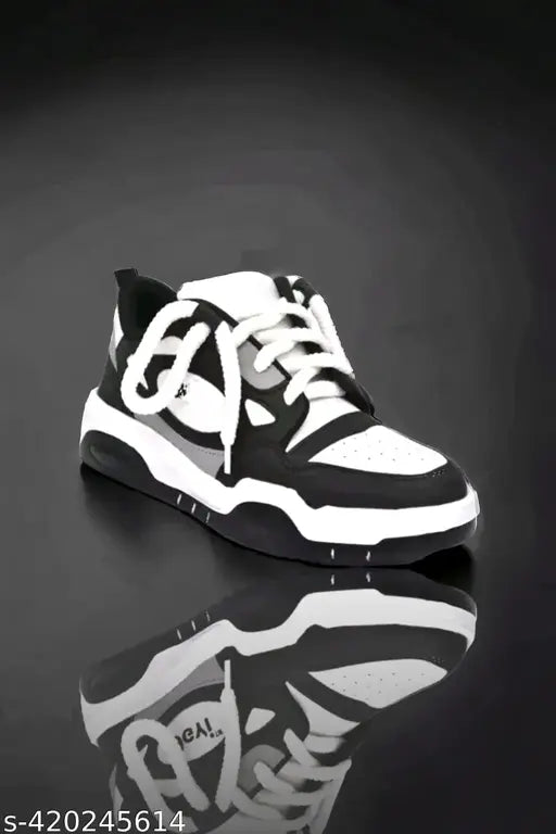 New ogiy black shoes