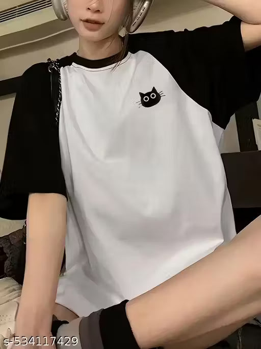 Sixteenlines Graphic Printerd Round Neck White Colour Raglan Sleeves Oversize T-Shirt